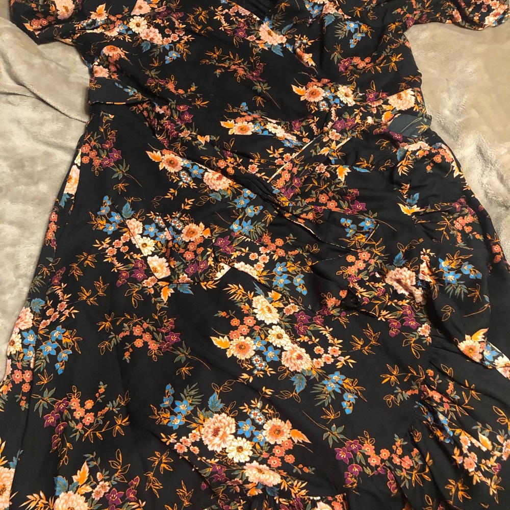 Romans floral wrap dress